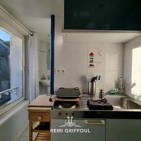 Appartement Racing The Wind Breathtaking Port View 2 Pers